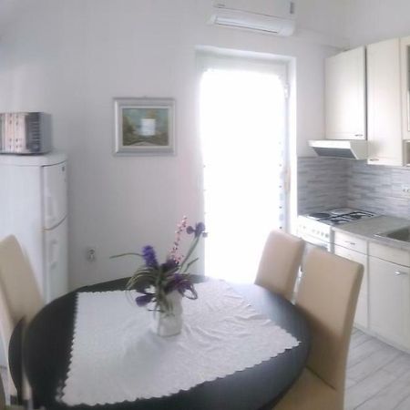 Apartment Tihana Ravni Exterior photo